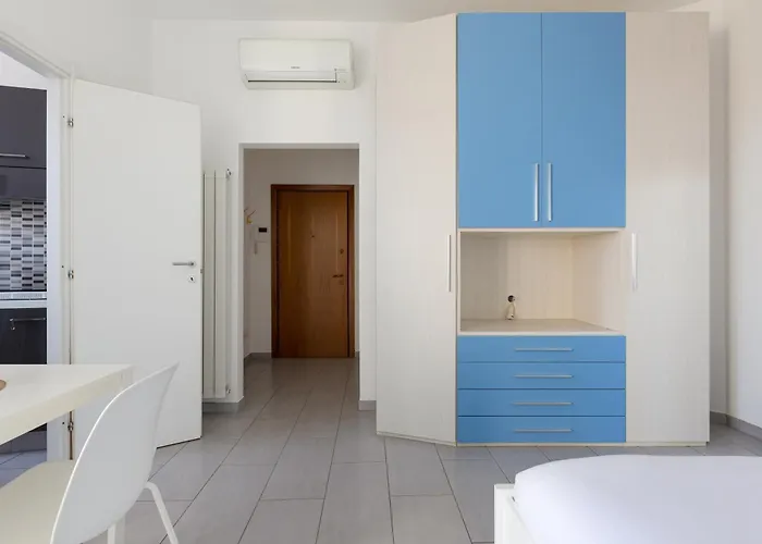 Guesthost - Bande Nere Mm1 Studio With Balcony
